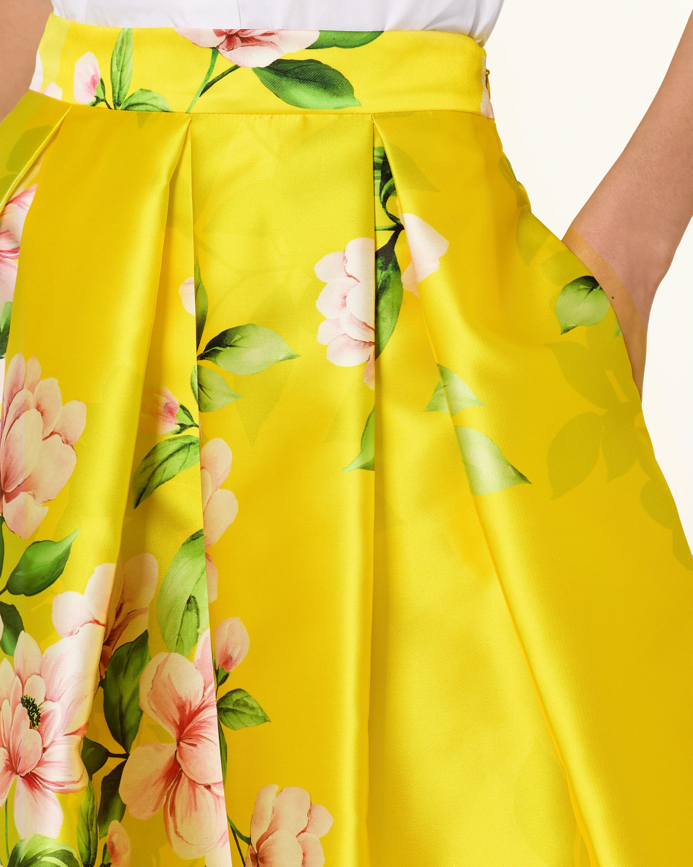 Luna K Greta - BoUvy