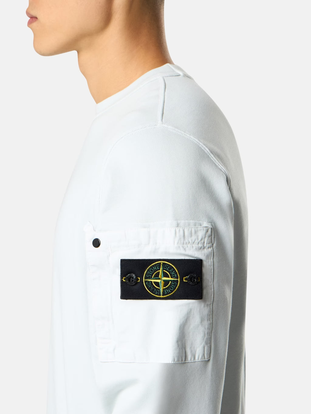 Regular-fit crewneck sweatshirt with seasonal pocket - BoUvy