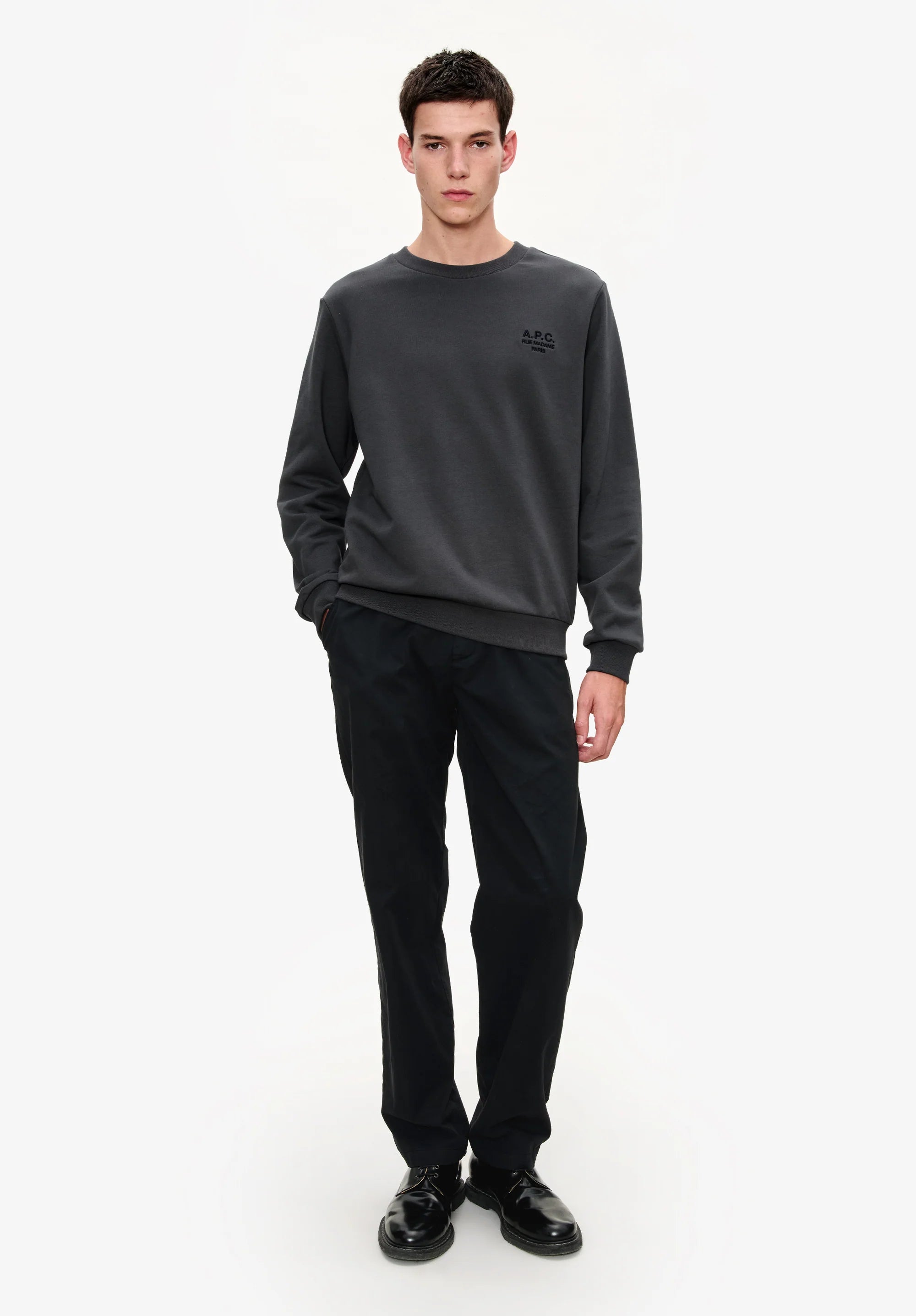 Standard Rue Madame Sweatshirt - BoUvy