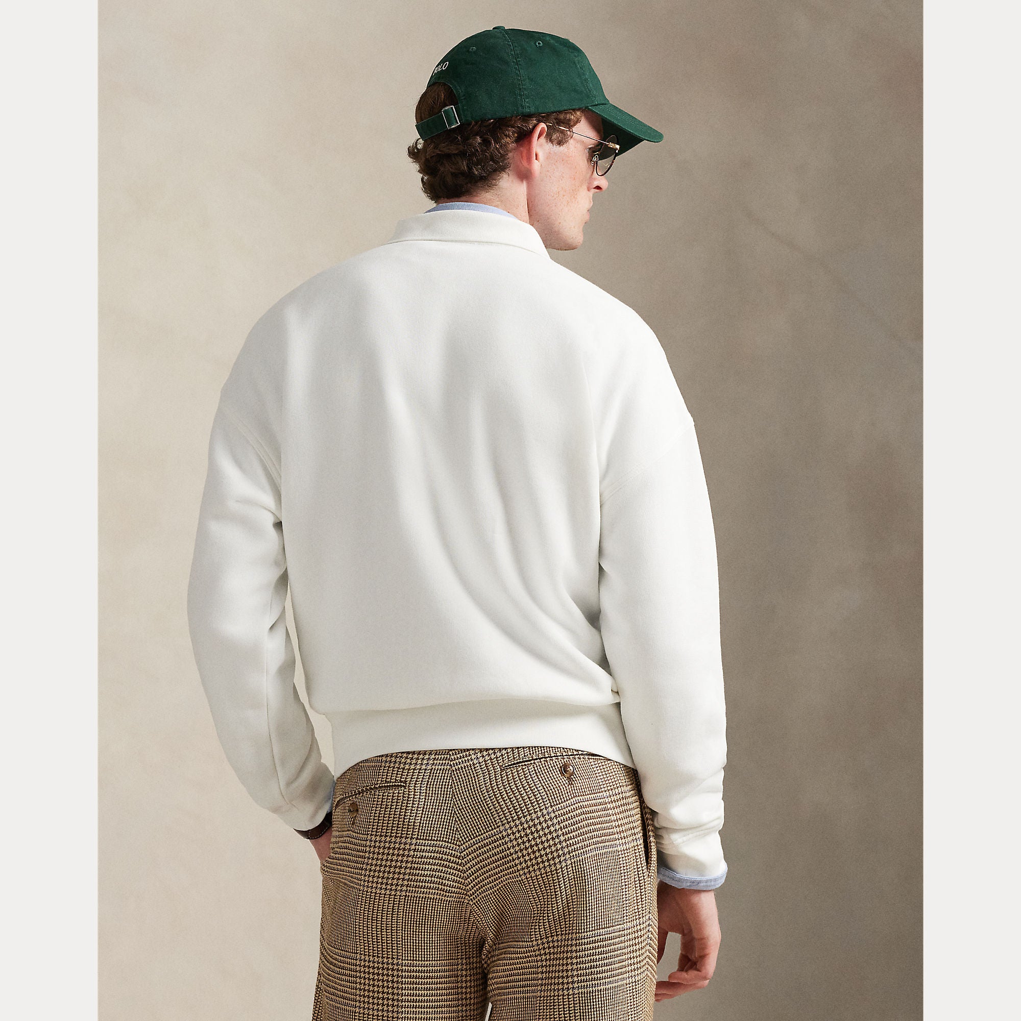Relaxed Fit Fleece Graphic Sweatshirt - BoUvy