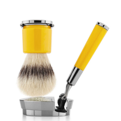 Razor and Brush - BoUvy