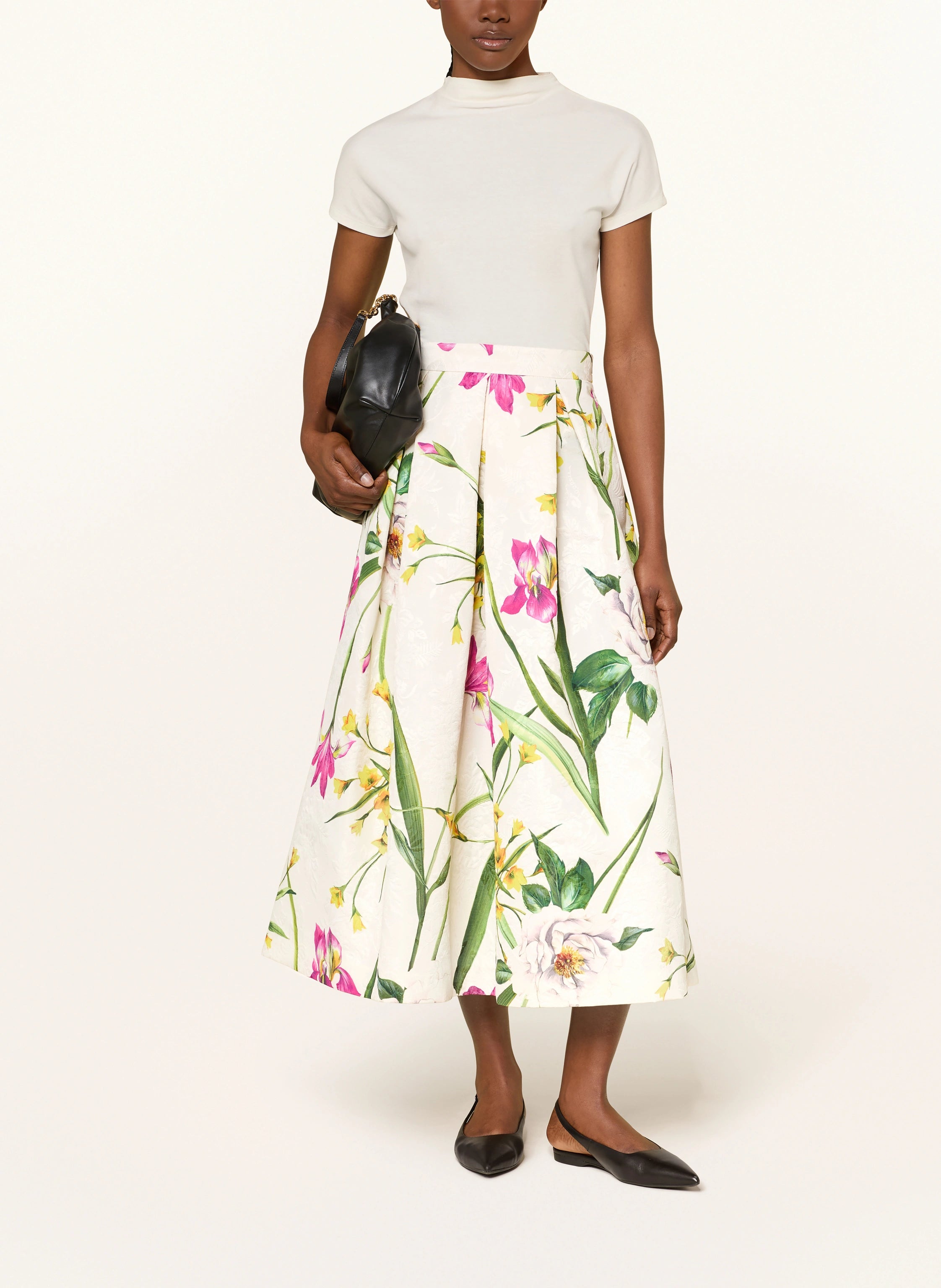 Luna K Jardin - BoUvy