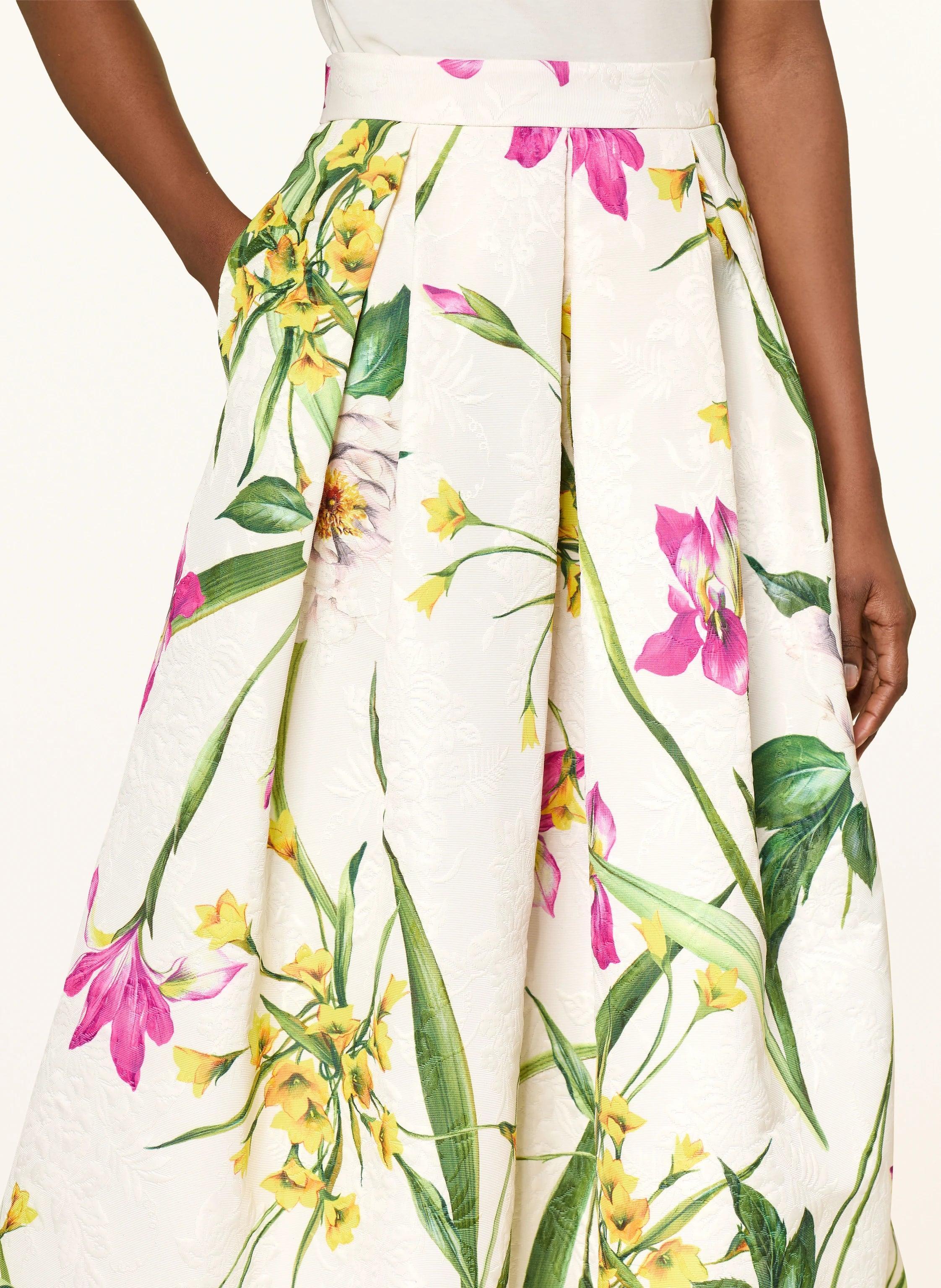 Luna K Jardin - BoUvy