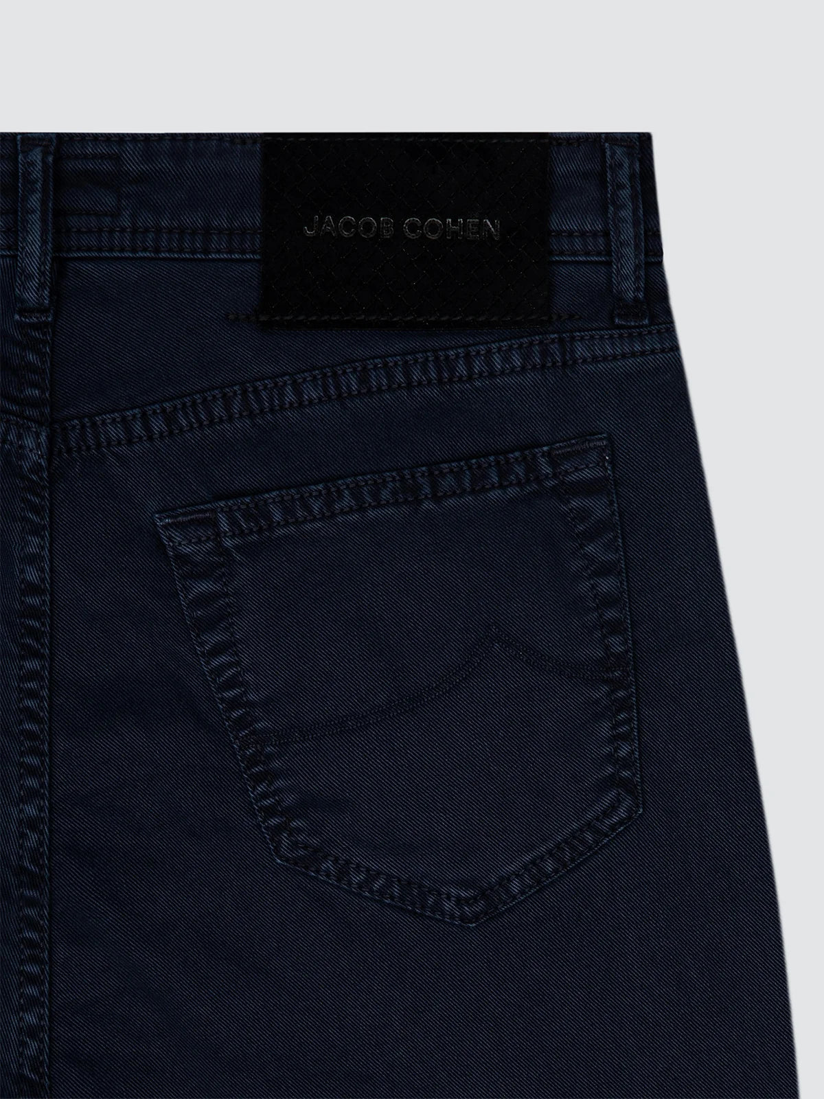 Bard - Cotton and Lyocell Stretch Twill Navy Blue | BoUvy