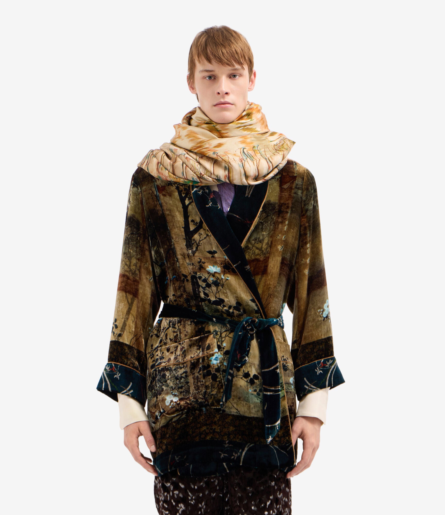 ALOEUW Shawl Scarf Silk 135x195 – Medaglione Di Brina | BoUvy