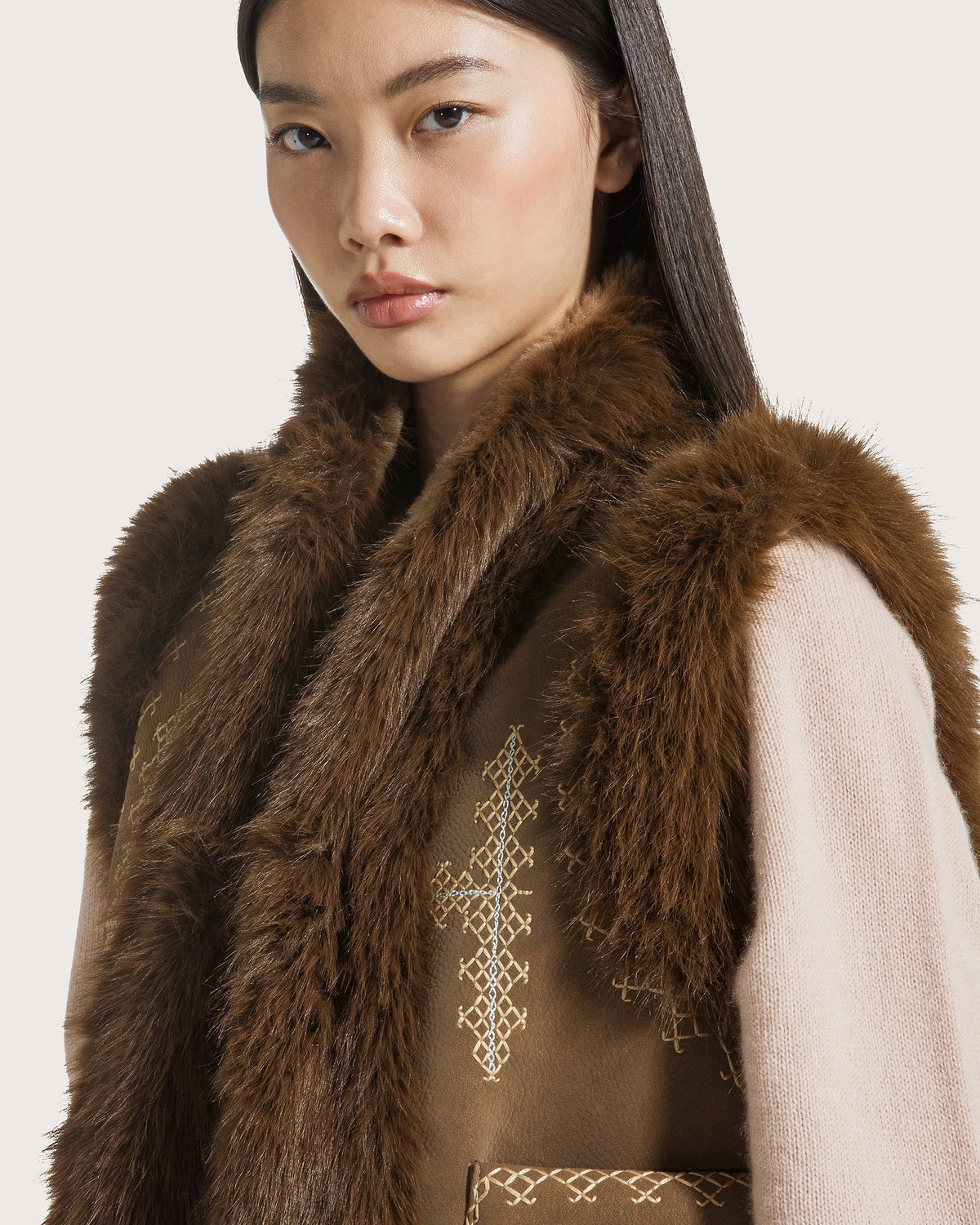 Faux shearling vest | BoUvy