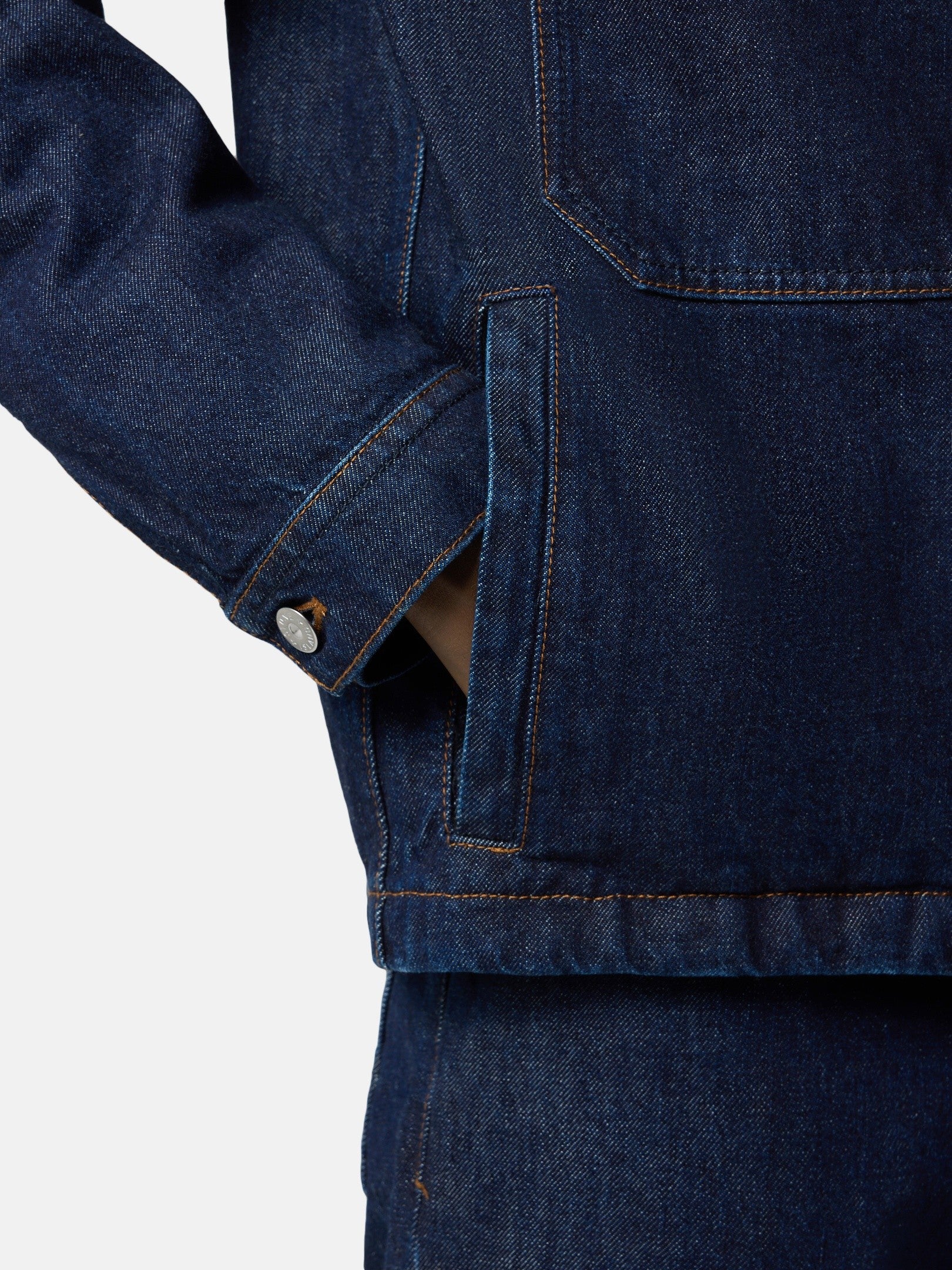 Coach jacket with button fastening - BoUvy
