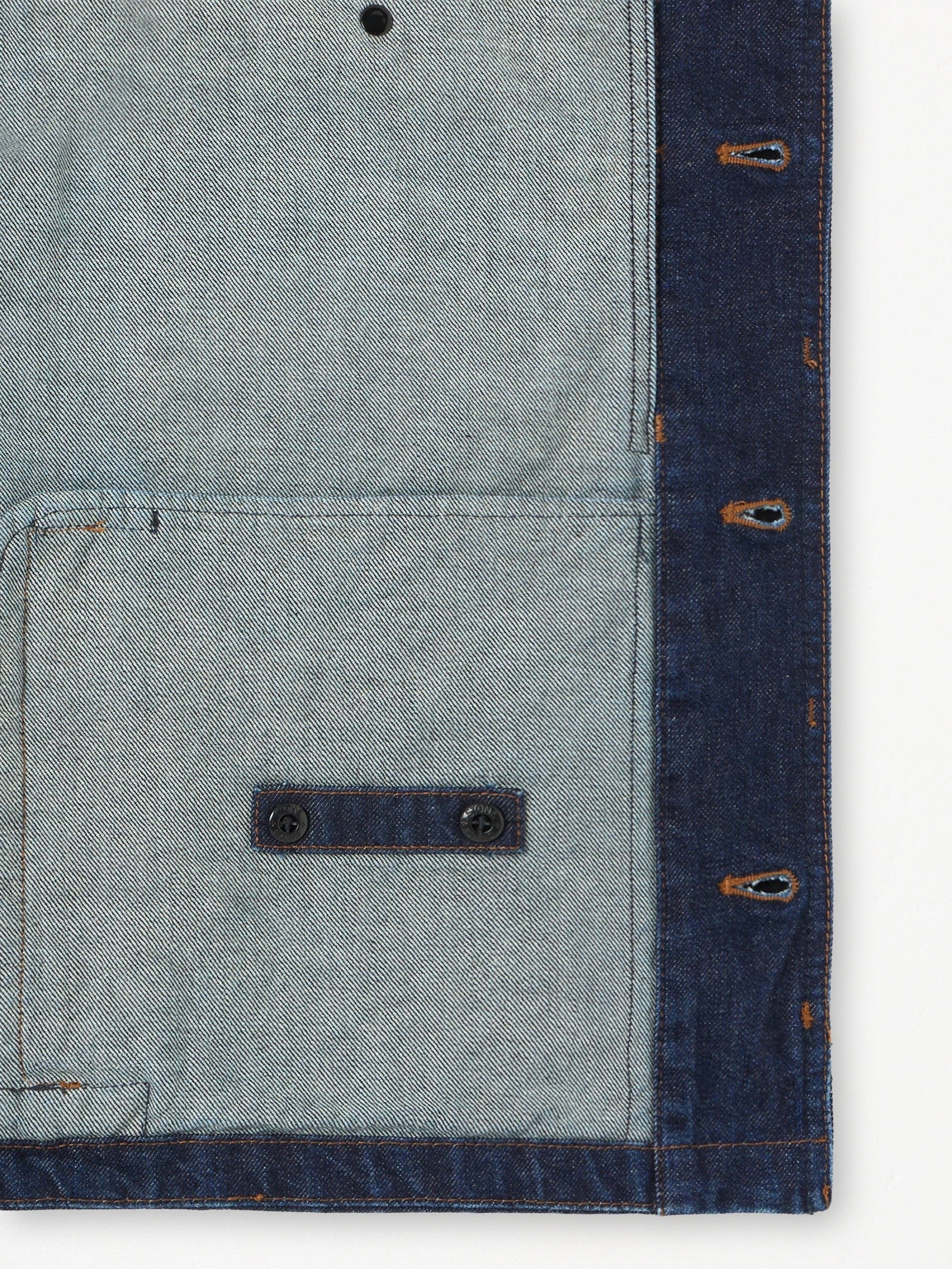 Coach jacket with button fastening - BoUvy