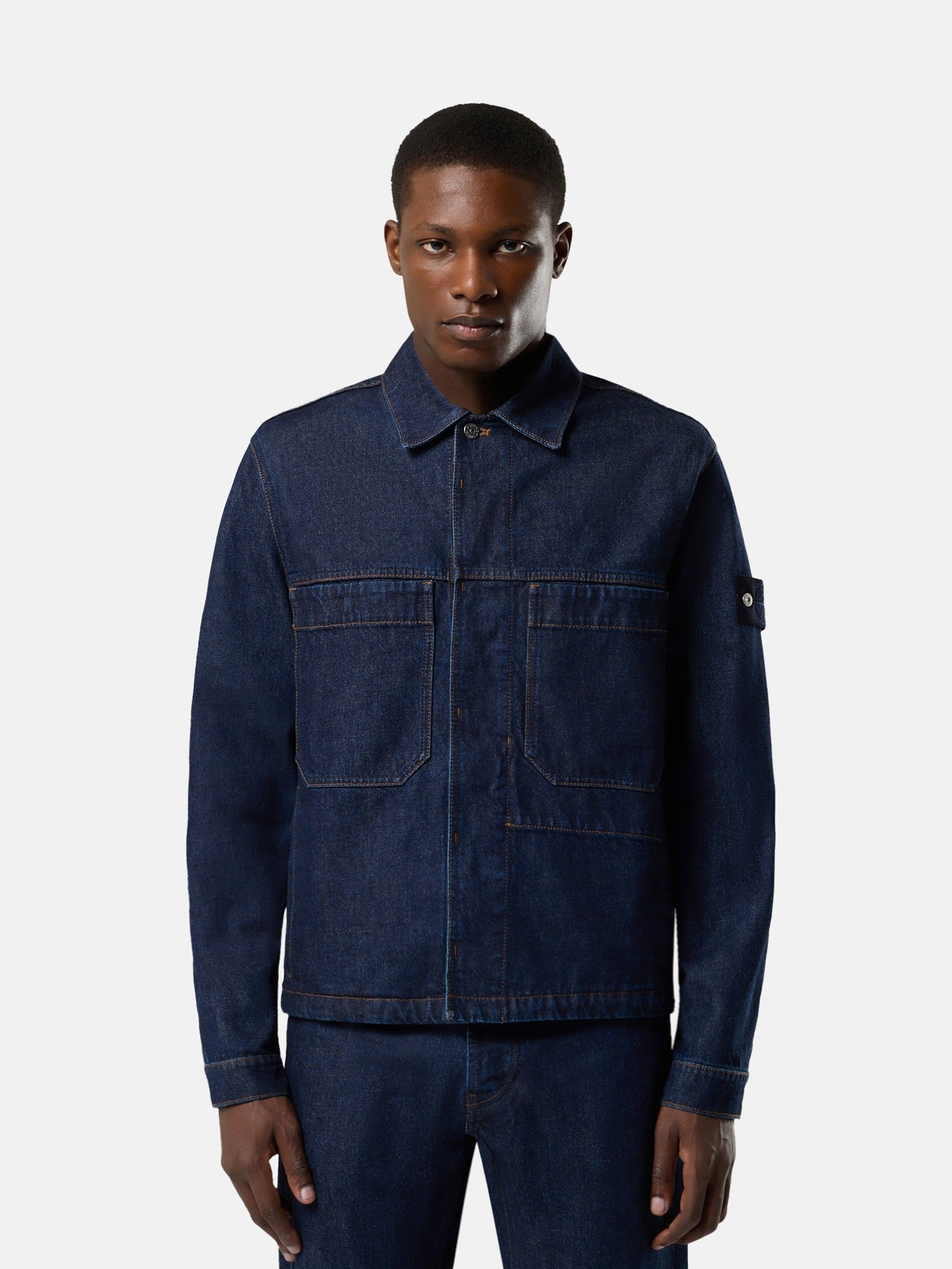 Coach jacket with button fastening - BoUvy