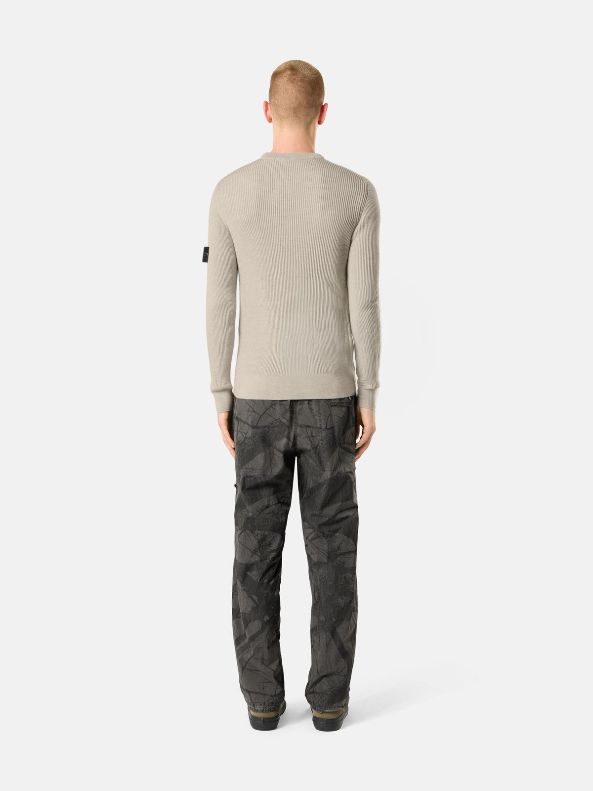 Regular-fit crewneck jumper with fine-ribbed trims - BoUvy