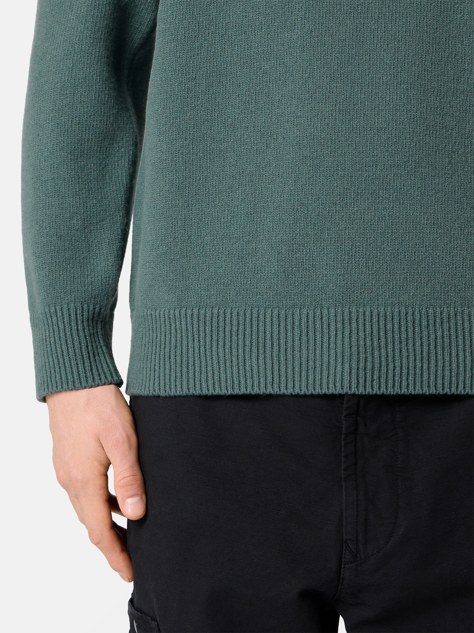 Regular-fit crewneck jumper with ribbed trims - BoUvy
