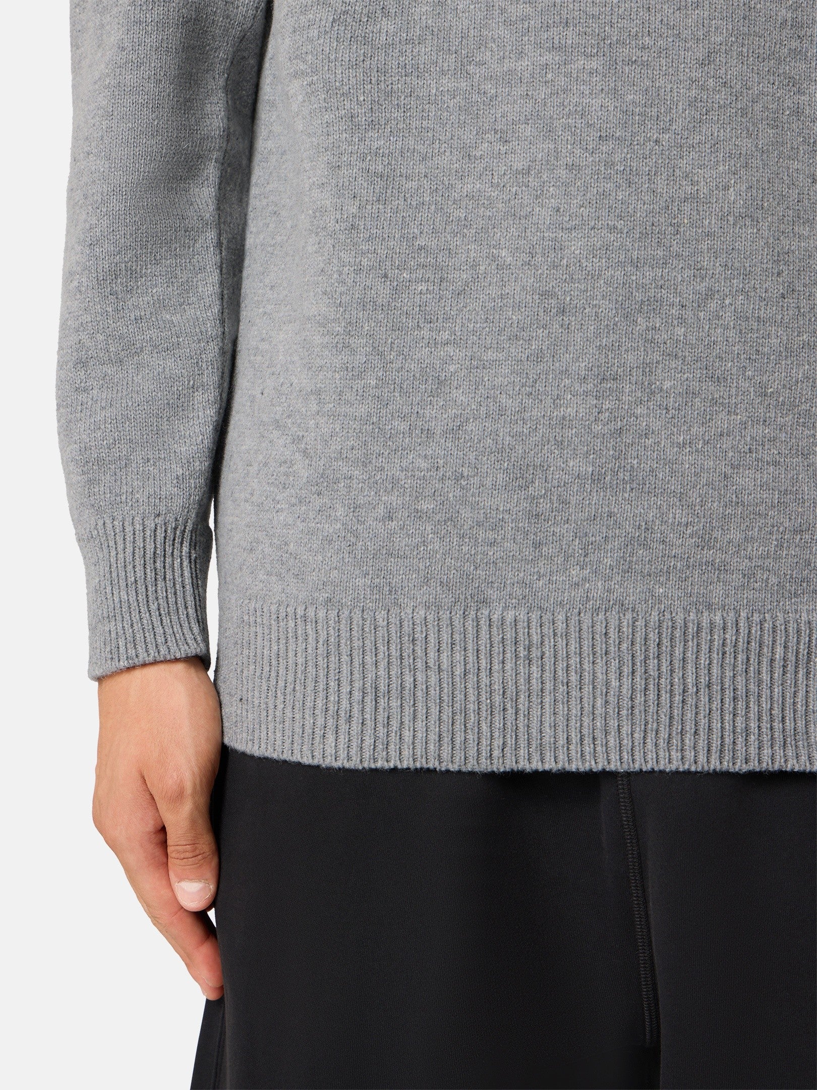 Regular-fit crewneck jumper with ribbed trims - BoUvy