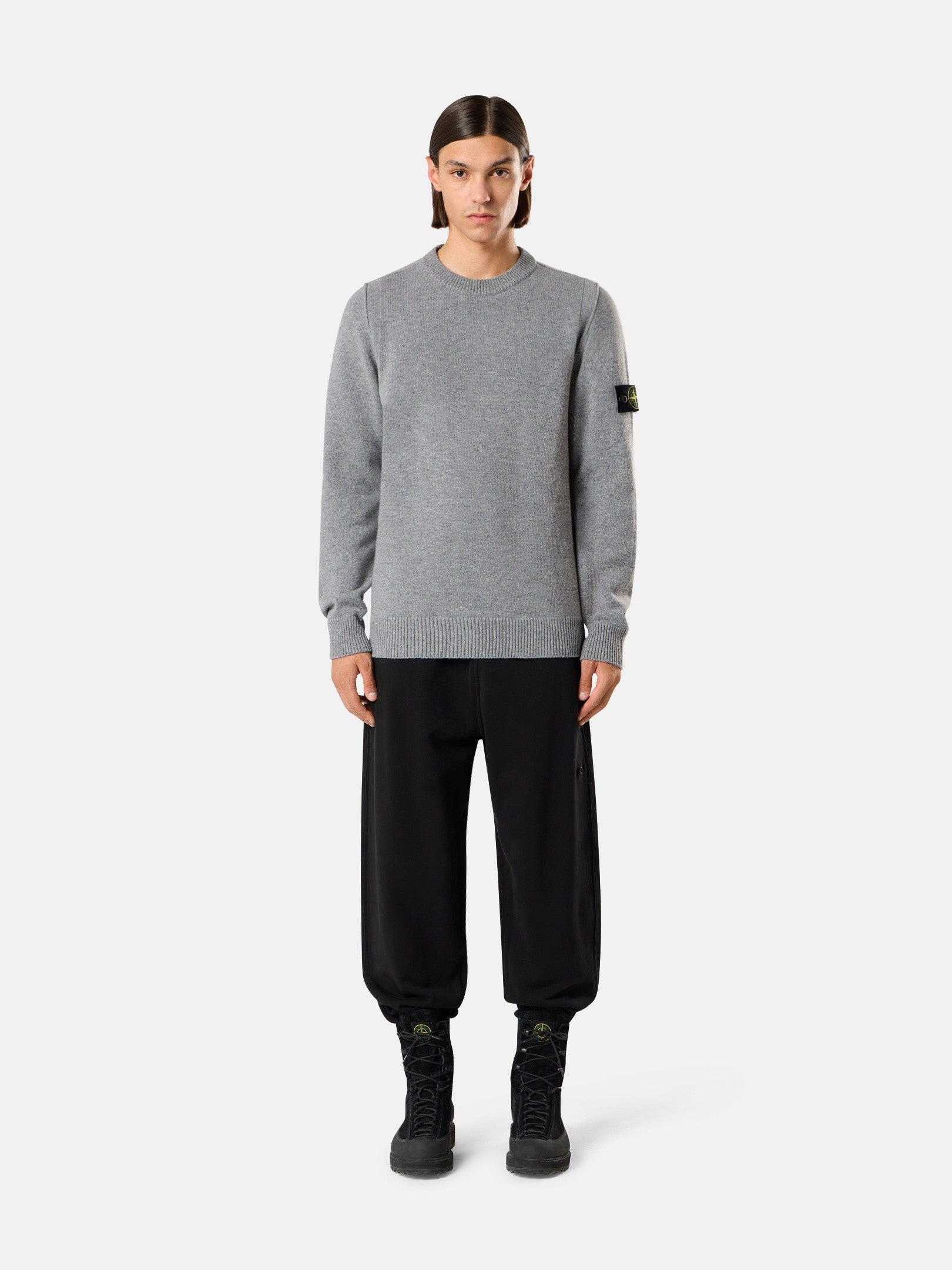 Regular-fit crewneck jumper with ribbed trims - BoUvy