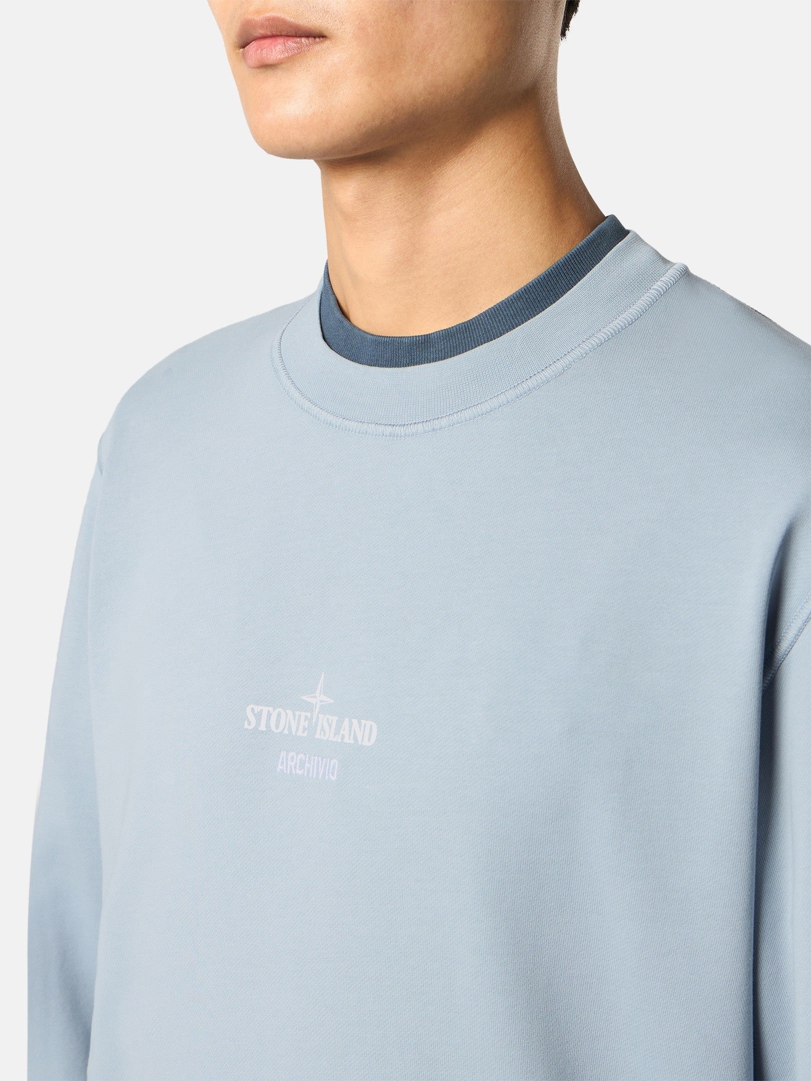 Regular-fit crewneck sweatshirt with seasonal 'ARCHIVIO' print - BoUvy
