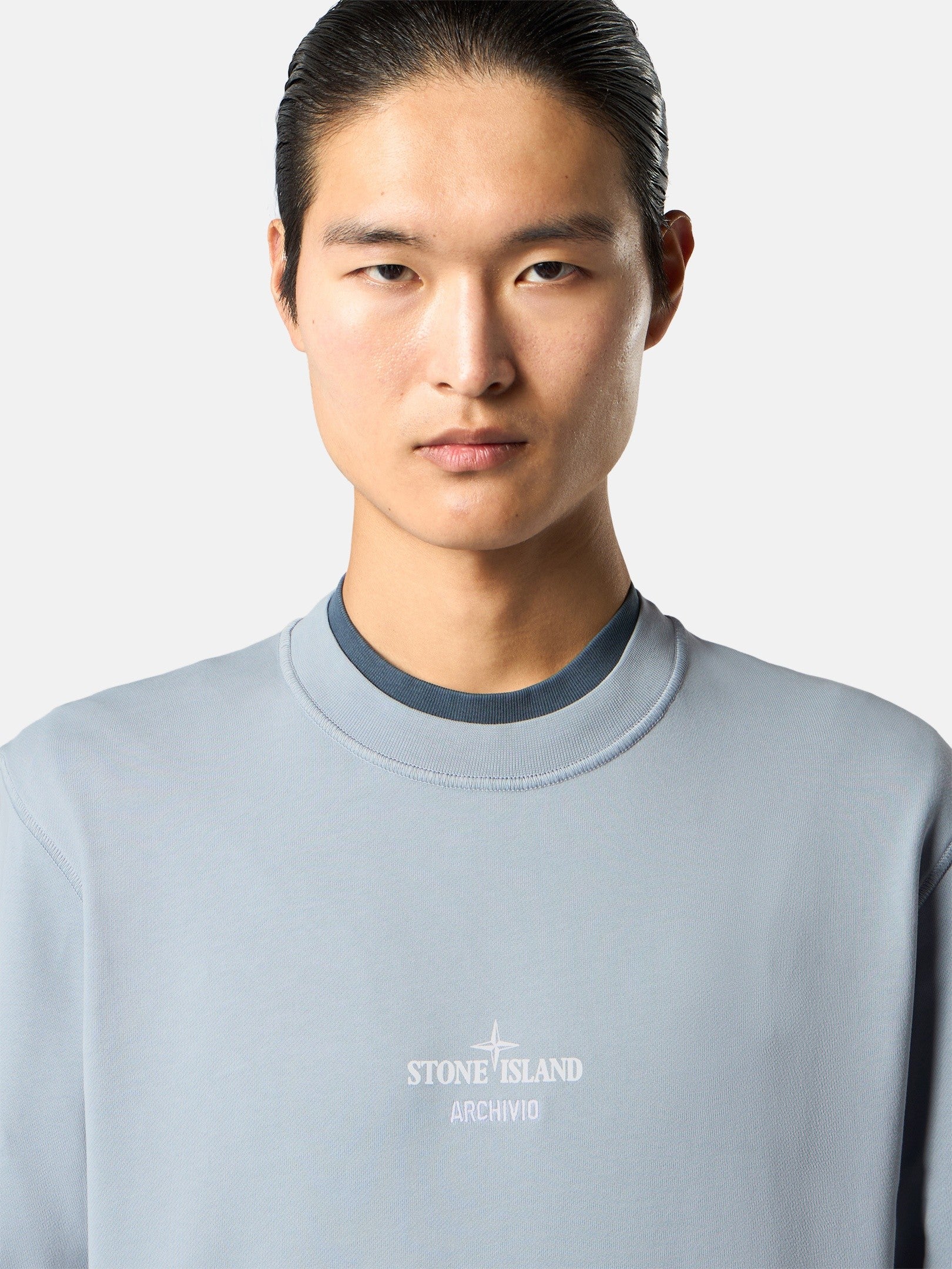 Regular-fit crewneck sweatshirt with seasonal 'ARCHIVIO' print - BoUvy