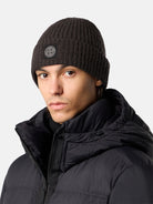 Ribbed knit beanie with Compass logo patch - BoUvy