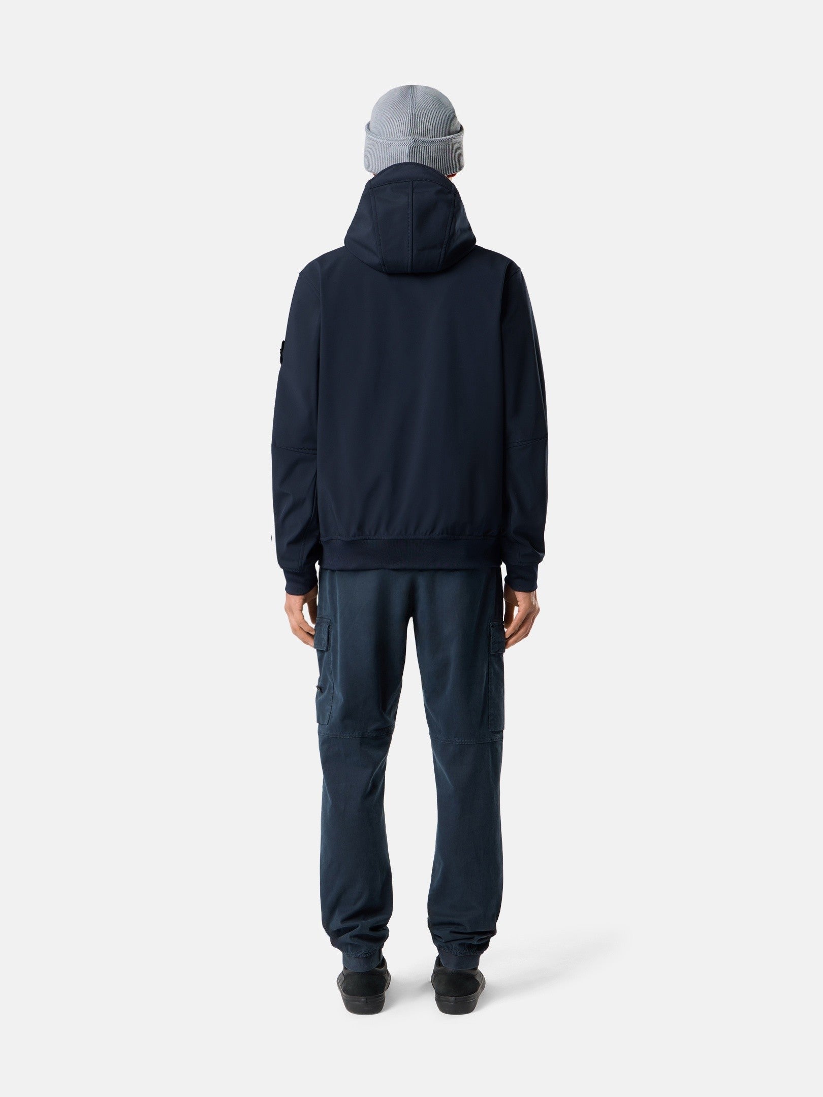 Hooded jacket with wind- and water-resistant membrane - BoUvy