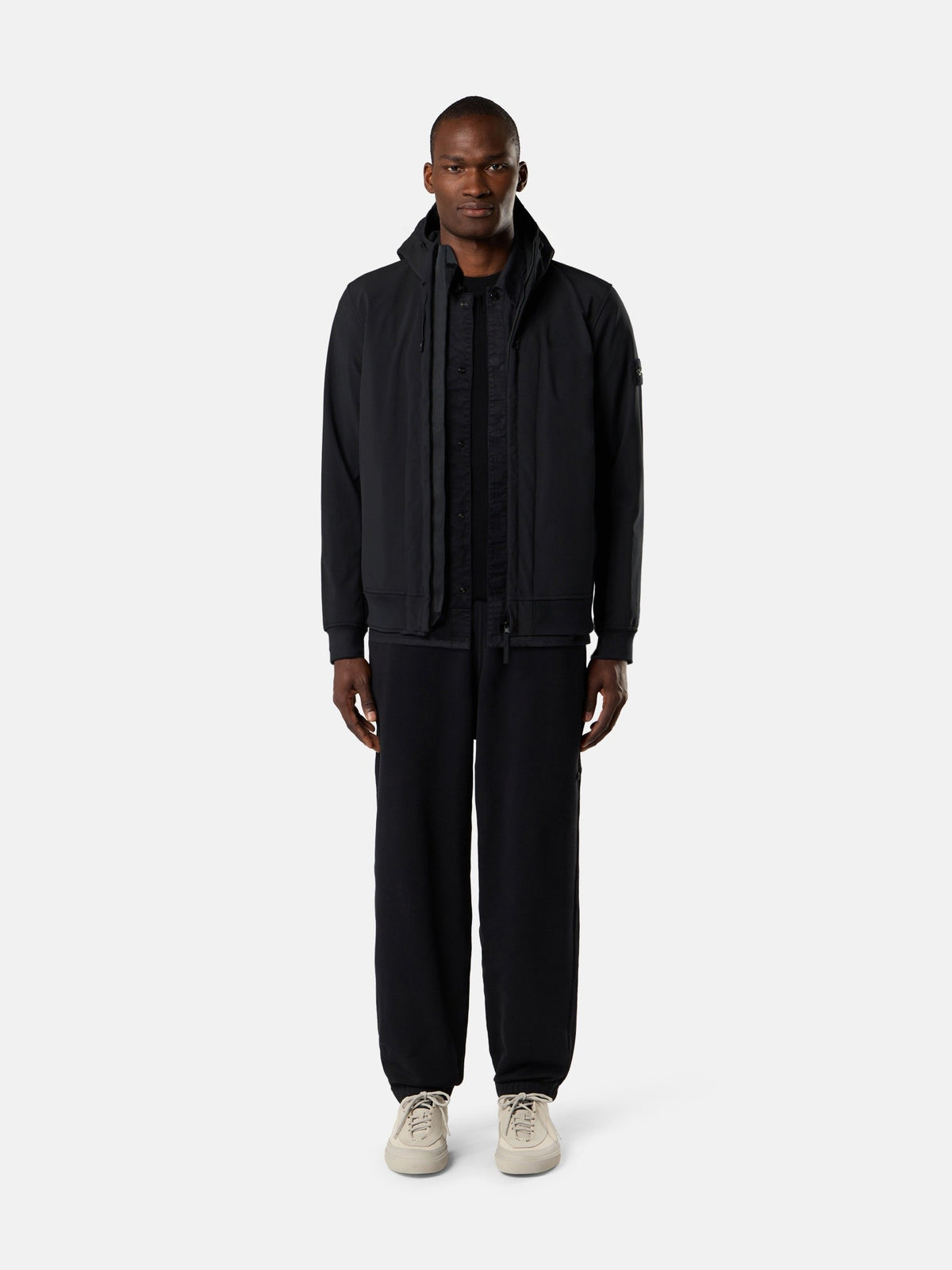 Hooded jacket with wind- and water-resistant membrane - BoUvy