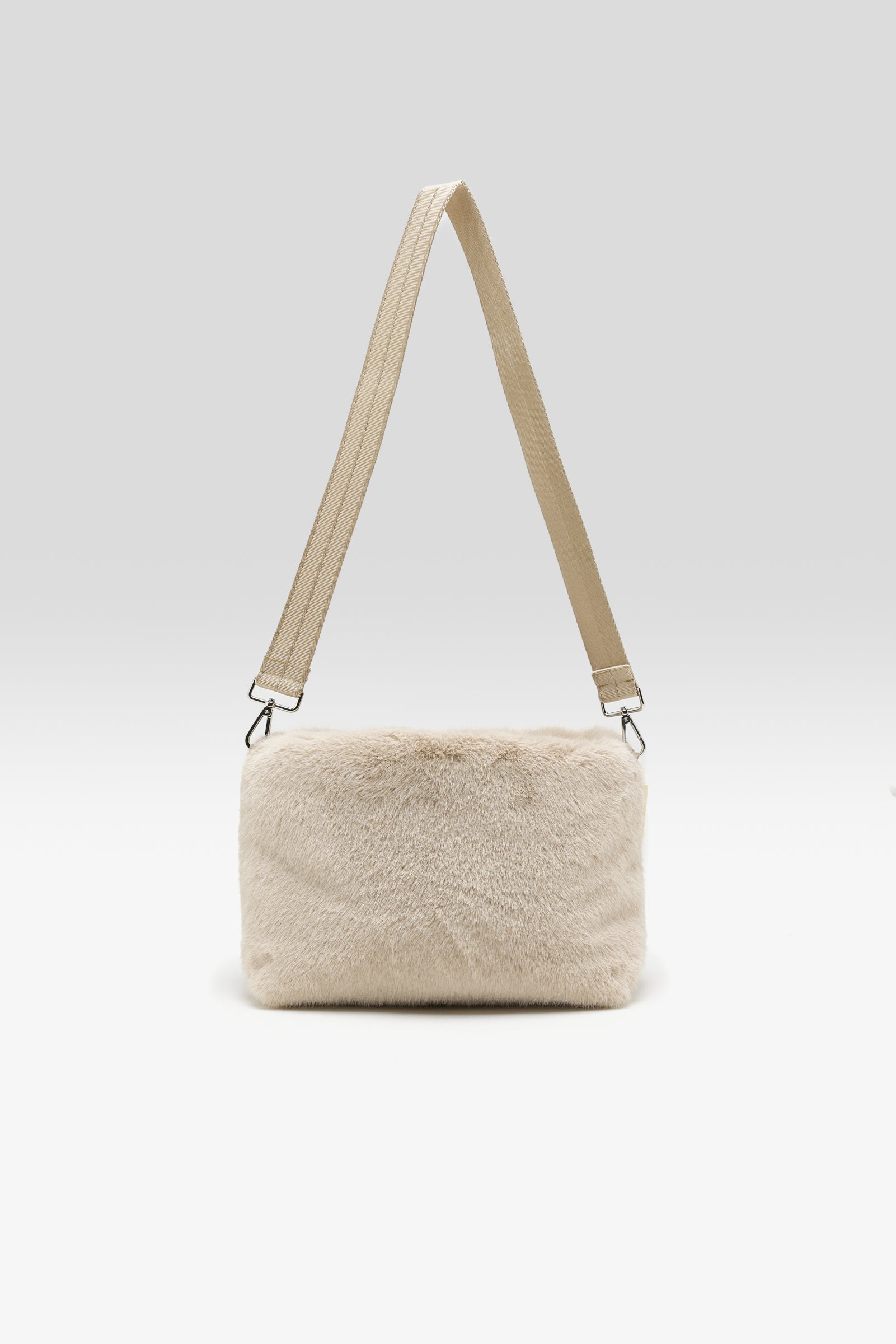 HELGA | BoUvy