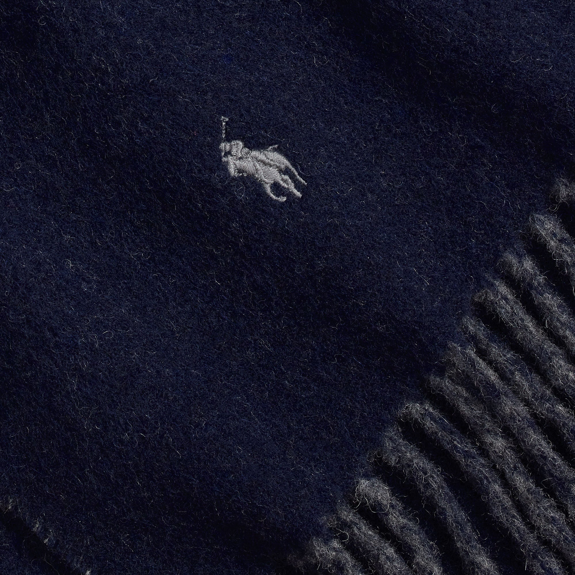 REVERSIBLE WOOL-BLEND SCARF | BoUvy