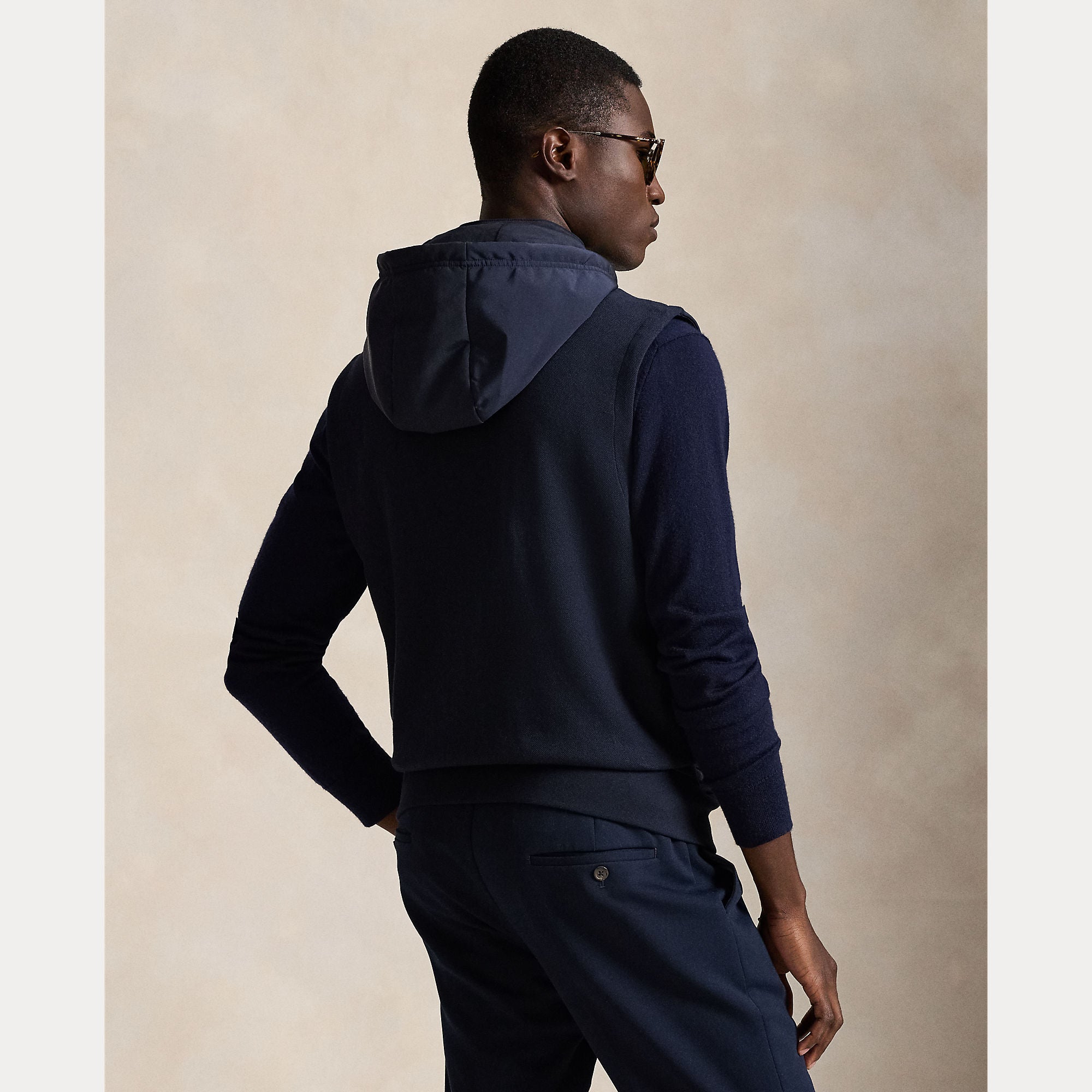 HYBRID HOODED VEST - BoUvy