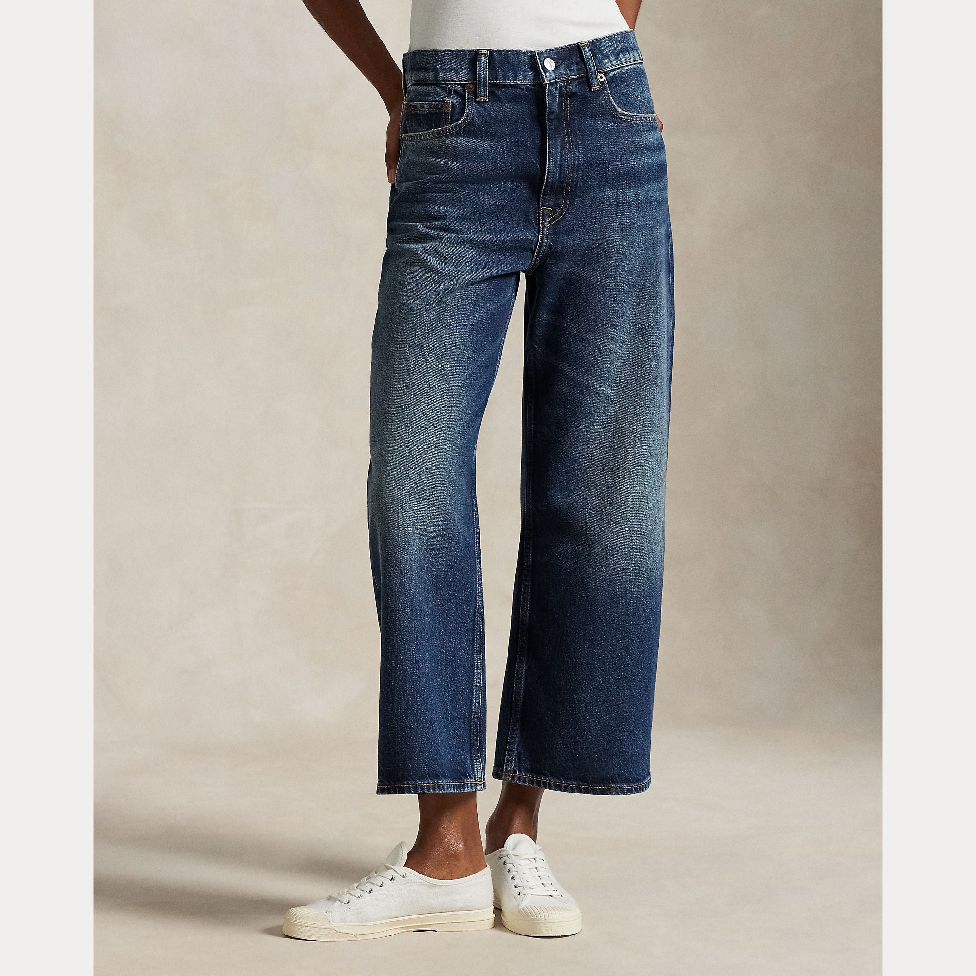 HIGH-RISE WIDE-LEG CROP JEAN – BoUvy - Main Image